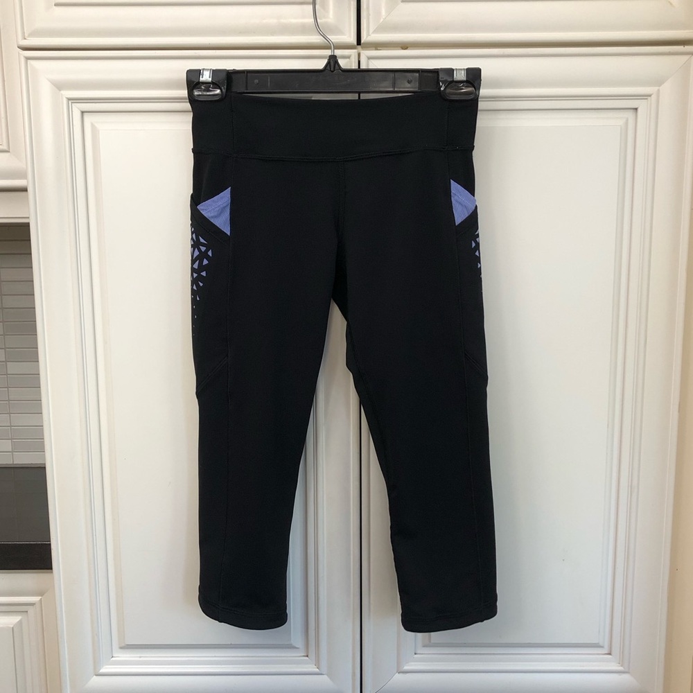 Ivivva by Lululemon crop leggings